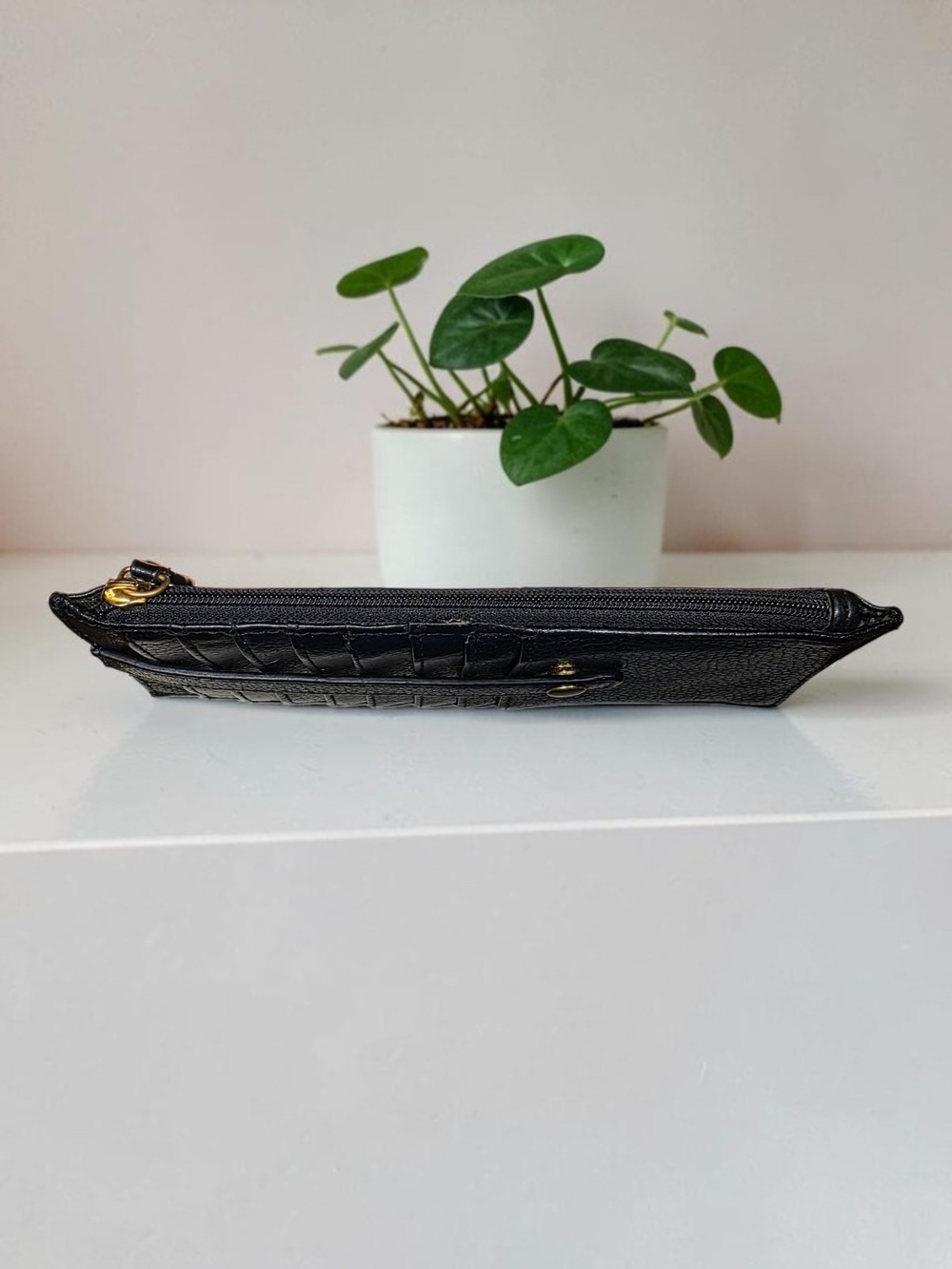 LODIS Black Leather Audrey Slim Long Zipper Pouch Card Holder Wallet-EUC - Picture 3 of 5